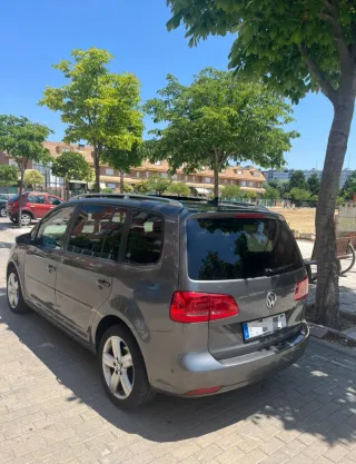 Volkswagen Touran 2014