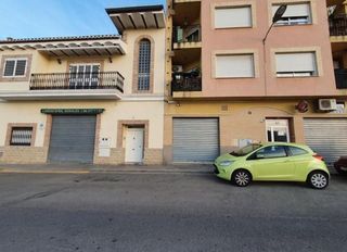 Local comercial en venta en Riba-roja de Túria