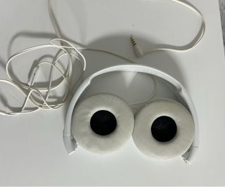 Cascos SONY Blancos y Plateados