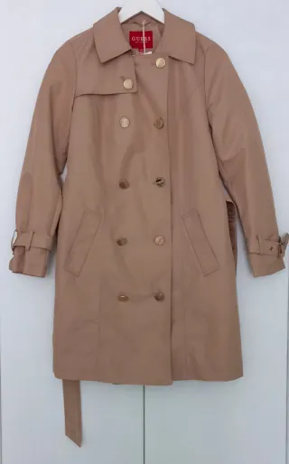 Gabardina Guess Beige Clásica