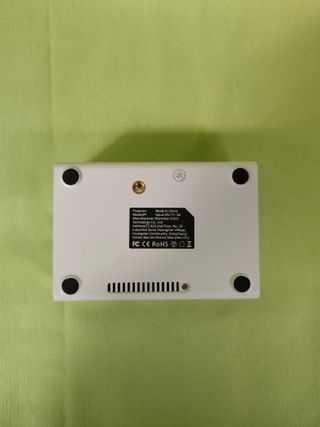 Mini proyector LED portátil F1 con mando - Blanco