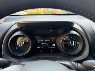 Toyota Yaris Cross 2023 / Garantia oficial Toyota