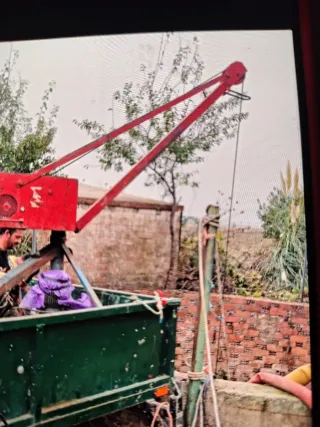 Se necesita ayudante