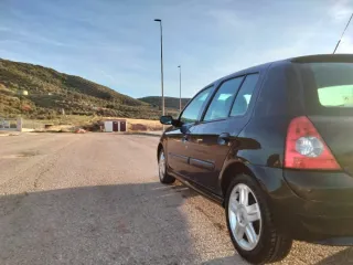 Renault Clio 2005