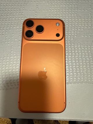 iPhone 17 Pro Max Naranja - 1 Mes Uso