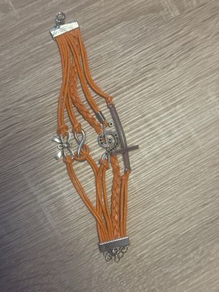 Pulsera cuero naranja musical infinito cruz