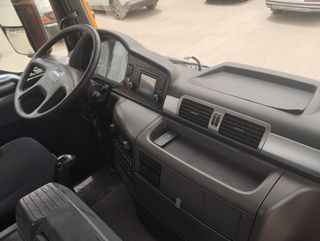 MAN TGS 500-CAMIONES GANCHOS PORTACONTENEDORES