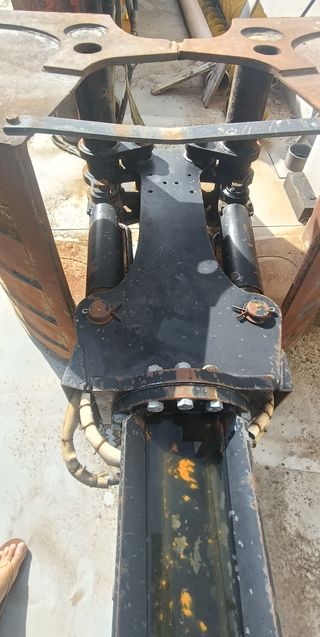 BRAZO CON VIVALDA 5 METROS PARA RETROEXCAVADORA