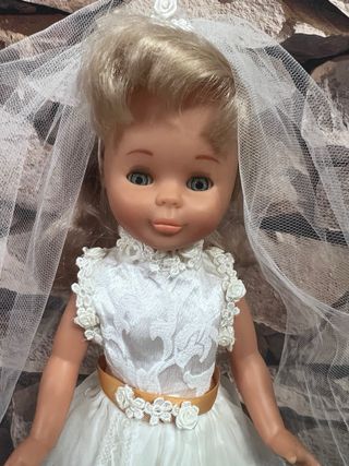 Vestido Novia Muñeca Blanco y velo