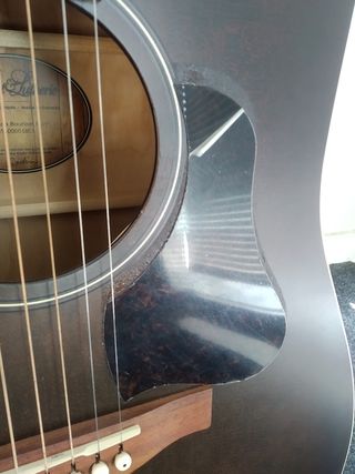 Art & Lutherie Americana Bourbon Burst