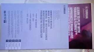 Tastiere Yamaha PSR-E383 + Borsa