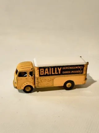 Camión Dinky Toys años 60