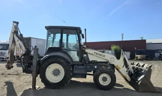 RETROPALA MIXTA TEREX 820 Matriculada