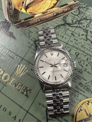 Reloj Rolex Datejust Plata no tiene documento