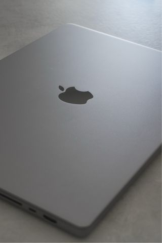 MacBook Pro 16 M1 Pro