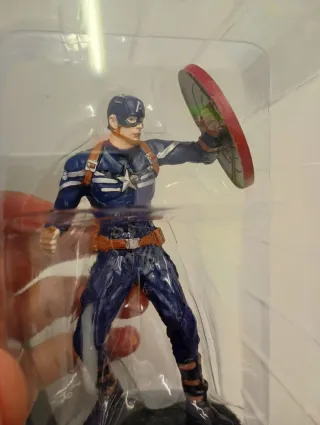 Action Figure Marvel Capitan America