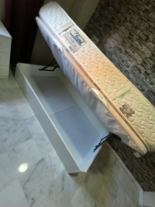 Habitación em piso con compartido