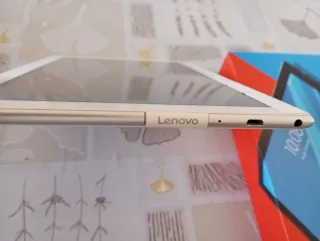 Tablet Lenovo Tab 4 10 Blanca