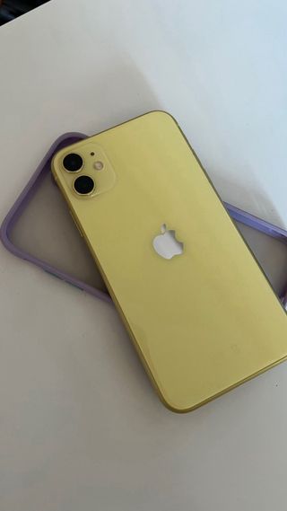 Iphone 11 de 128 GB.