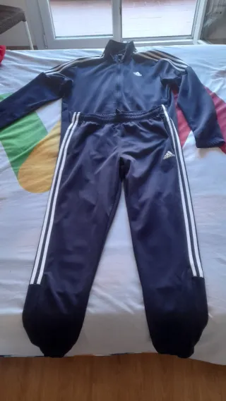 Abbigliamento sportivo Adidas blu