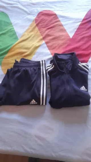 Abbigliamento sportivo Adidas blu