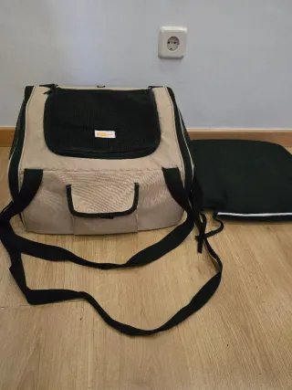 Transportín Perros 2 en 1 - avión y silla coche.