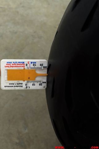 MV AGUSTA BRUTALE 800 ROSSO -A2-