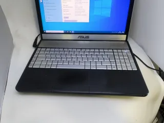 Ordenador portátil Asus N55