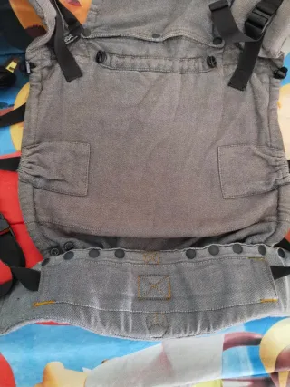 Mochila Portabebés Ergonómica Gris