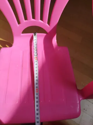 Silla infantil rosa para playa o camping