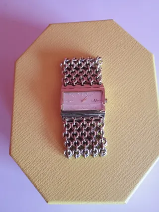 Reloj Paul Versan dorado con circonitas