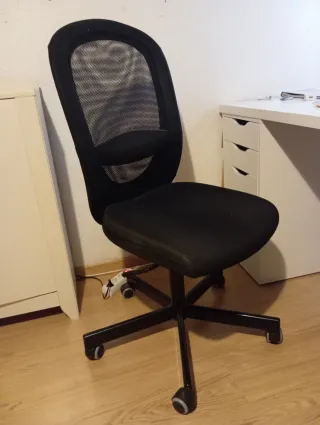 Silla de Oficina Negra Flintan