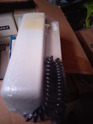 Telefonillos portero beige y blanco