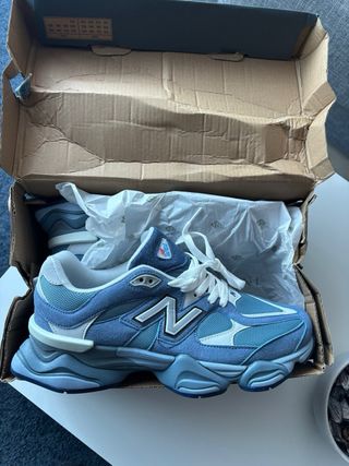 Zapatillas New Balance 9060 Azul/Blanco