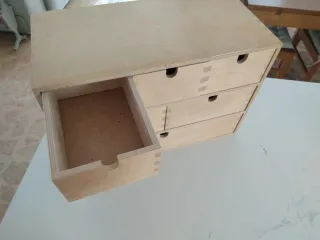 Cajonera de madera IKEA