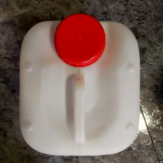 Bidón agua 30L con grifo