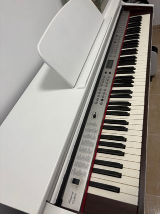Piano Blanco Digital