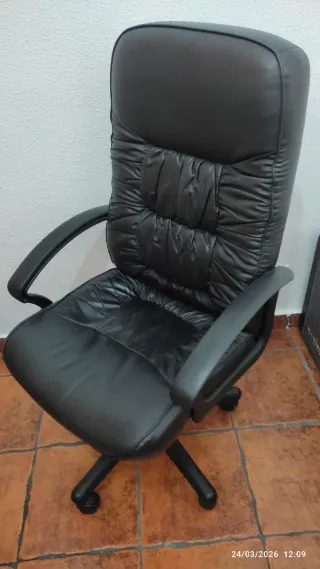 Silla de Oficina Negra