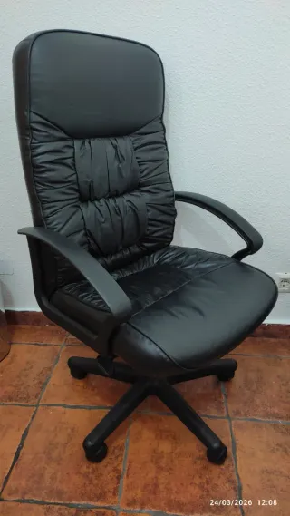 Silla de Oficina Negra