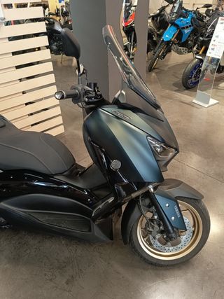 Yamaha XMAX 300 Tech Max Scooter
