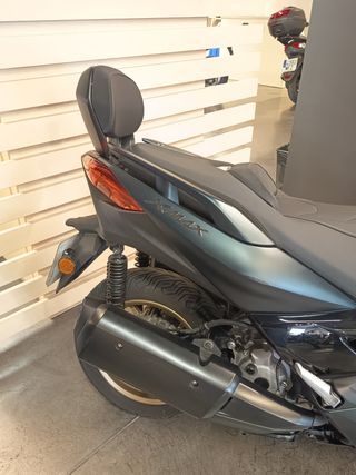 Yamaha XMAX 300 Tech Max Scooter