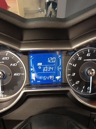 Yamaha XMAX 300 Tech Max Scooter