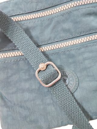 Kipling/ Bandolera plana azulina