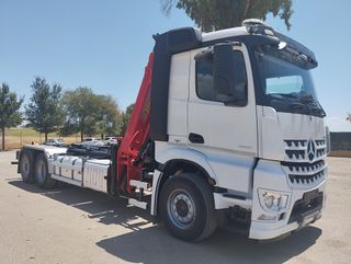 Mercedes AROCS 25 51-CAMIONES GANCHO CON GRUA