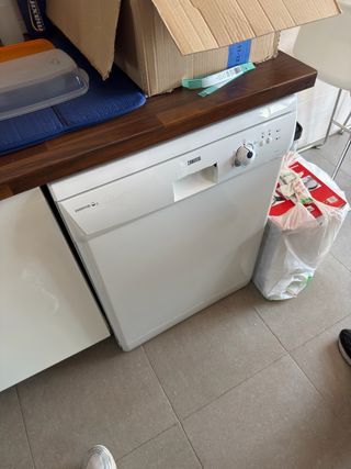 Lavavajillas Zanussi