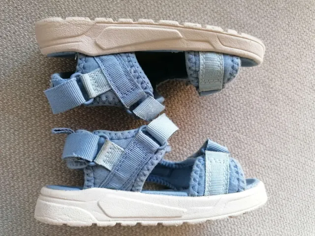 Sandalias H&M niño azul