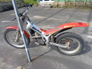 Beta Rev3 Moto de Trial o cambio por remolque ect