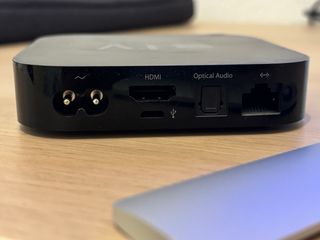 Apple TV 3ª Gen (Full HD) + Mando