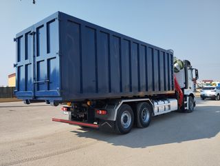 Mercedes AROCS 25 51-CAMIONES GANCHO CON GRUA