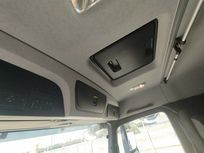 Mercedes AROCS 25 51-CAMIONES GANCHO CON GRUA